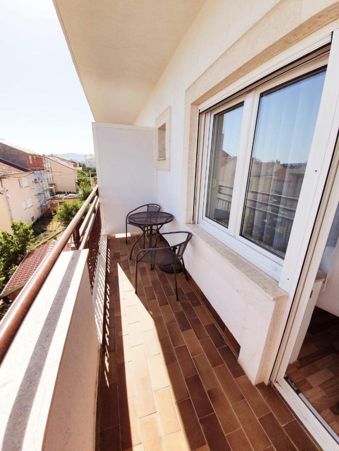 Hotel Roko Kaštela المظهر الخارجي الصورة